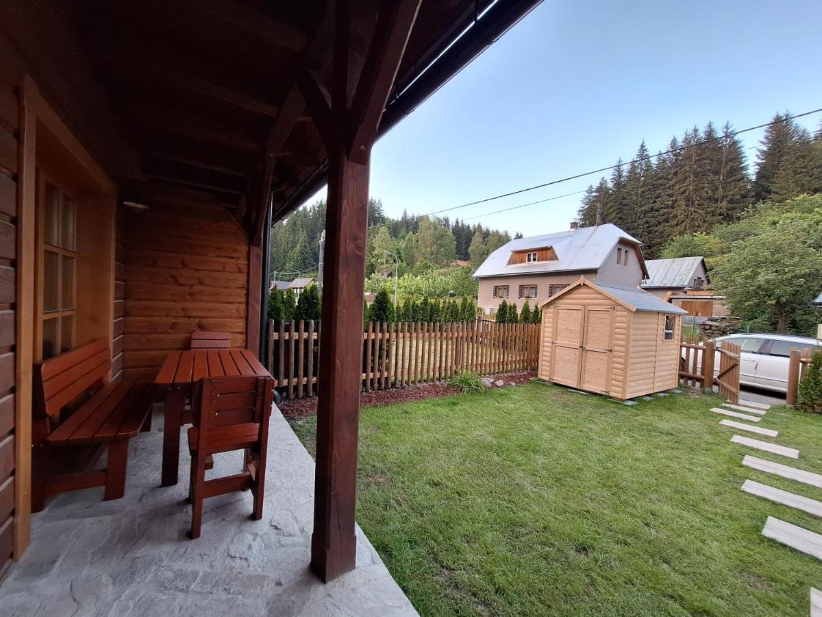 Apartman Jezerne Velke Karlovice Exterior photo